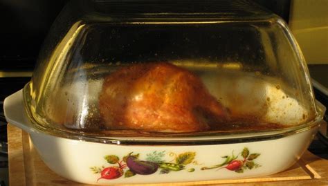 How many minutes per pound does it take to cook a turkey?